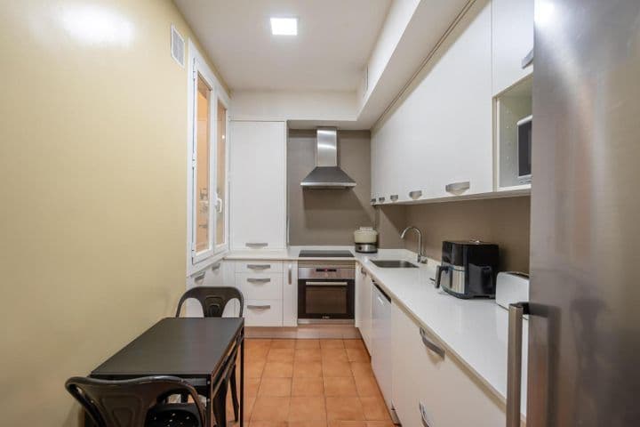 2 bedrooms apartment for sale in Madrid, Spain - Image 4