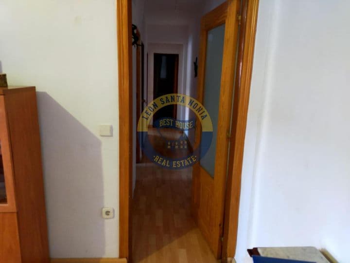 2 bedrooms apartment for sale in Leon, Spain - Image 3