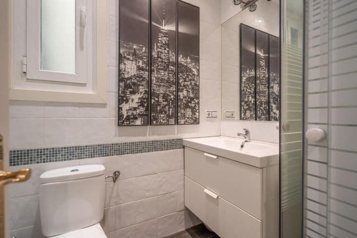 2 bedrooms apartment for sale in Madrid, Spain - Image 8