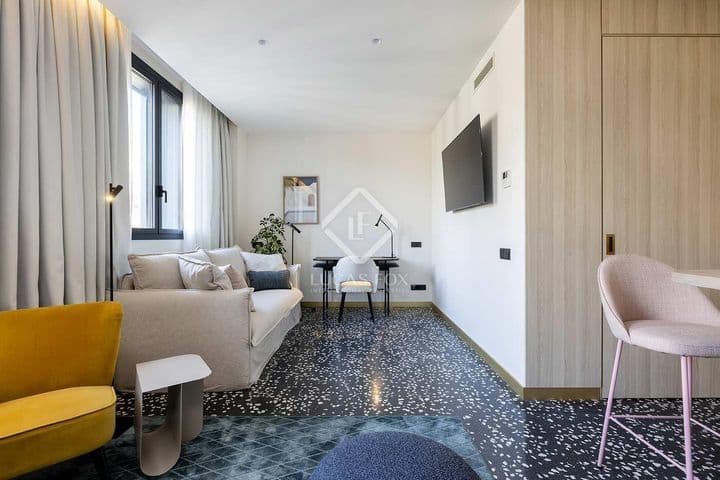 2 bedrooms apartment for rent in Barcelona, Spain - Image 8