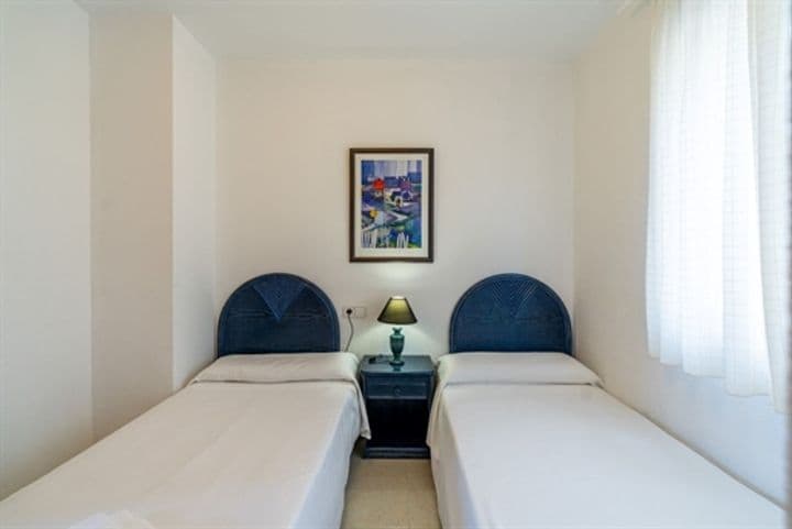 1 bedroom apartment for sale in Calpe (Calp), Spain - Image 2