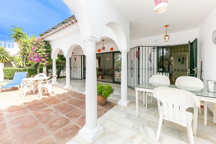 3 bedrooms house for sale in Mijas Costa, Spain - Image 6