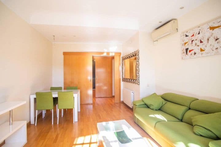 1 bedroom apartment for rent in Eixample, Spain - Image 2