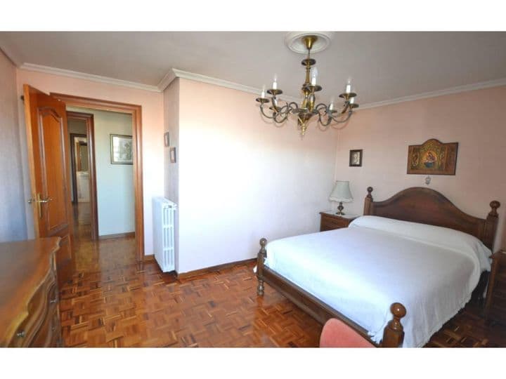 3 bedrooms apartment for rent in Palencia, Spain - Image 7