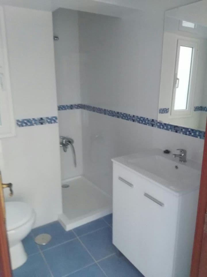 2 bedrooms apartment for rent in Santander, Spain - Image 9