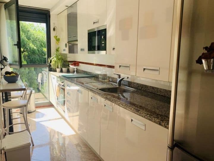 2 bedrooms apartment for rent in Madrid, Spain - Image 11