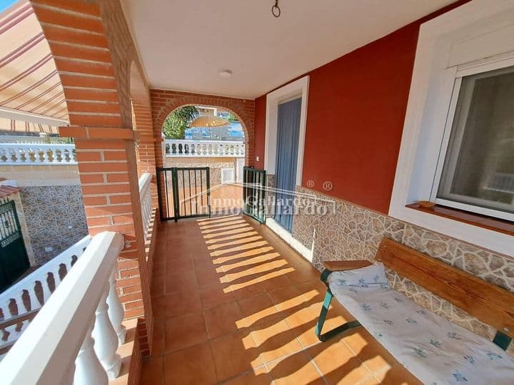 2 bedrooms apartment for rent in Rincon de la Victoria, Spain - Image 3