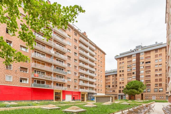 3 bedrooms apartment for sale in Pamplona, Spain - Image 3