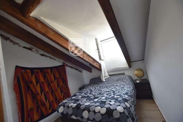 1 bedroom apartment for rent in Centro, Spain - Image 8