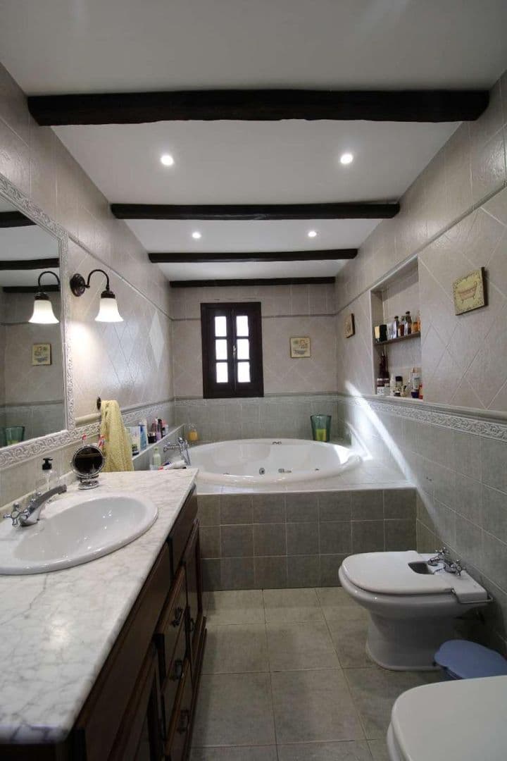 3 bedrooms house for rent in La Colina, Spain - Image 11