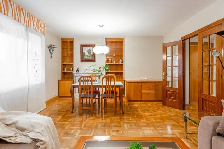 3 bedrooms apartment for sale in Pamplona, Spain - Image 8