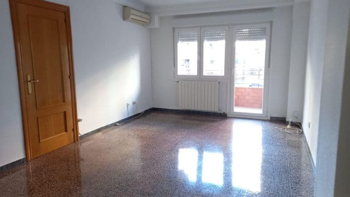 3 bedrooms apartment for sale in Zaragoza, Spain - Image 3