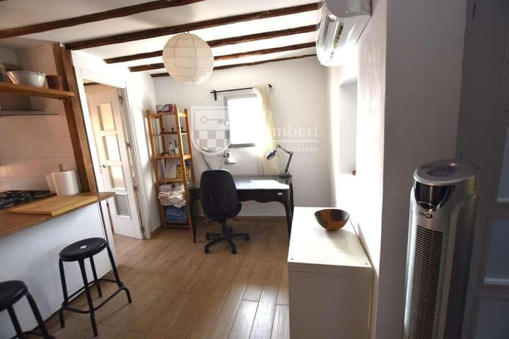 1 bedroom apartment for rent in Centro, Spain - Image 2