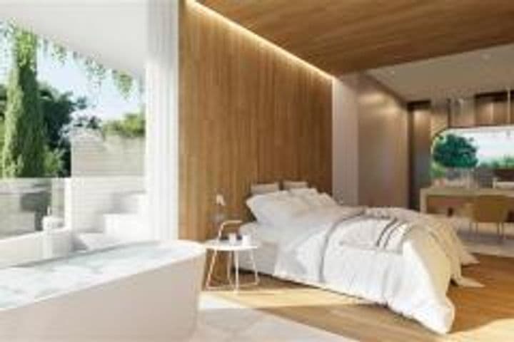 4 bedrooms apartment for sale in Fuengirola, Spain - Image 10