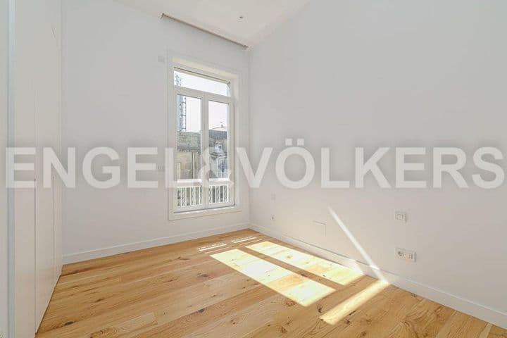 3 bedrooms apartment for rent in Vigo, Spain - Image 11