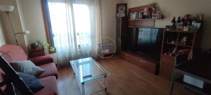 1 bedroom apartment for rent in Vigo, Spain - Image 2