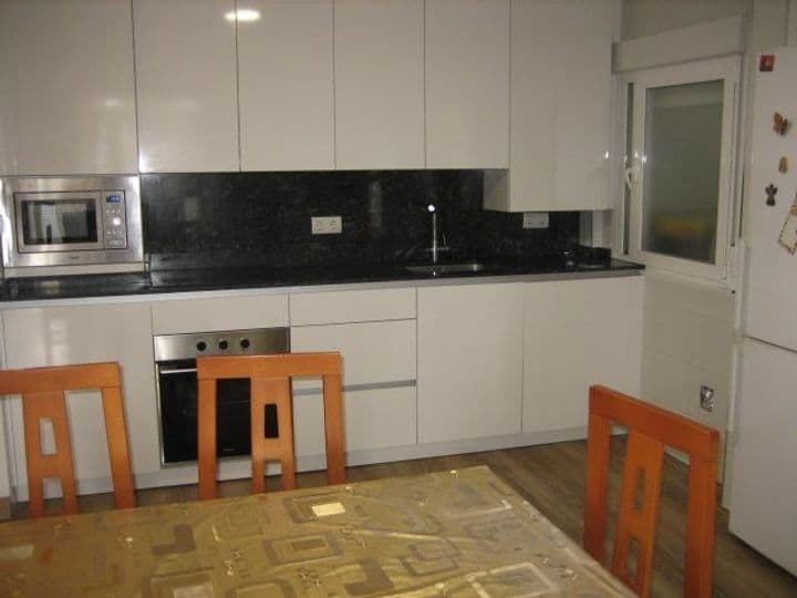 3 bedrooms apartment for sale in Ponferrada, Spain - Image 2