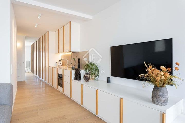 2 bedrooms apartment for rent in Barcelona, Spain - Image 8