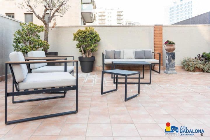 3 bedrooms apartment for sale in Badalona, Spain