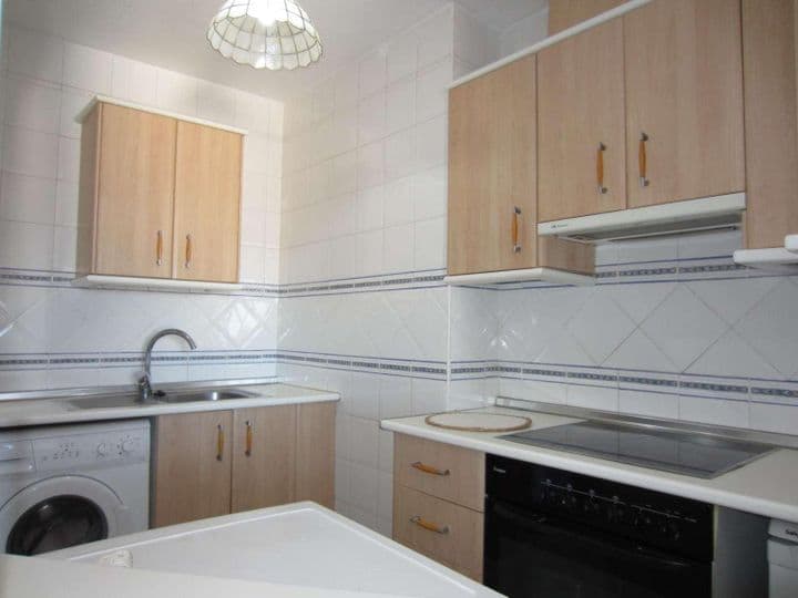 1 bedroom apartment for rent in Zona Puerto Deportivo, Spain - Image 4