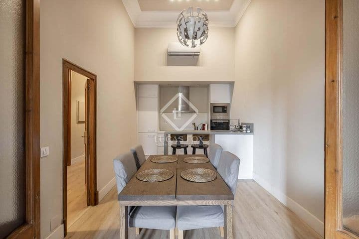 2 bedrooms apartment for rent in Barcelona, Spain - Image 3