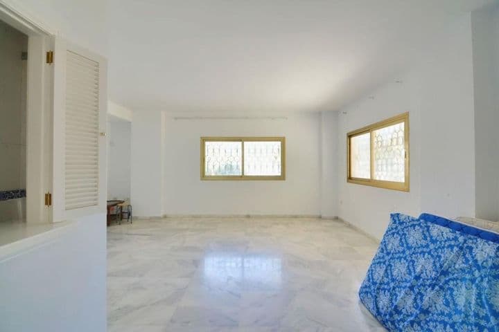 2 bedrooms apartment for sale in Fuengirola, Spain - Image 2