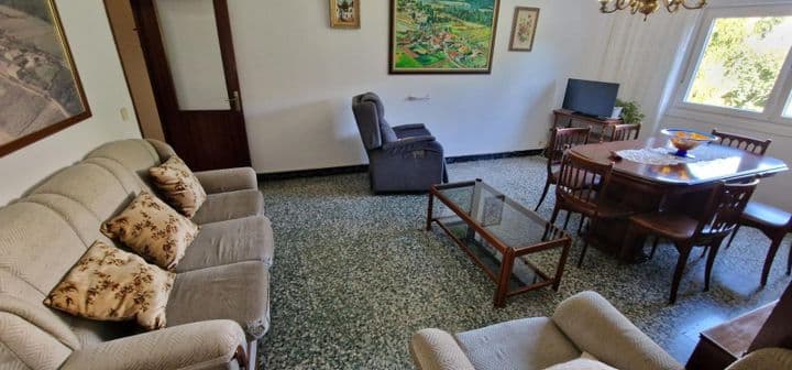 3 bedrooms apartment for rent in Santiago de Compostela, Spain - Image 7