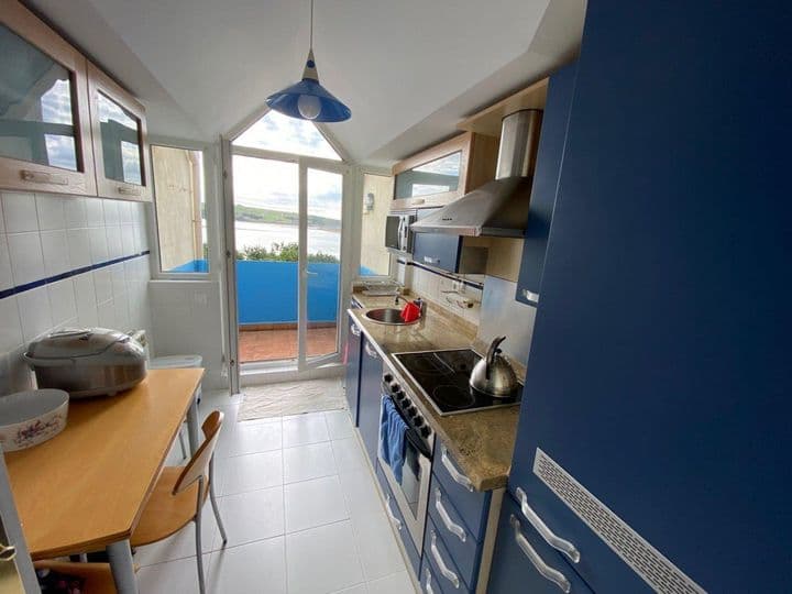 2 bedrooms apartment for rent in Santander, Spain - Image 9