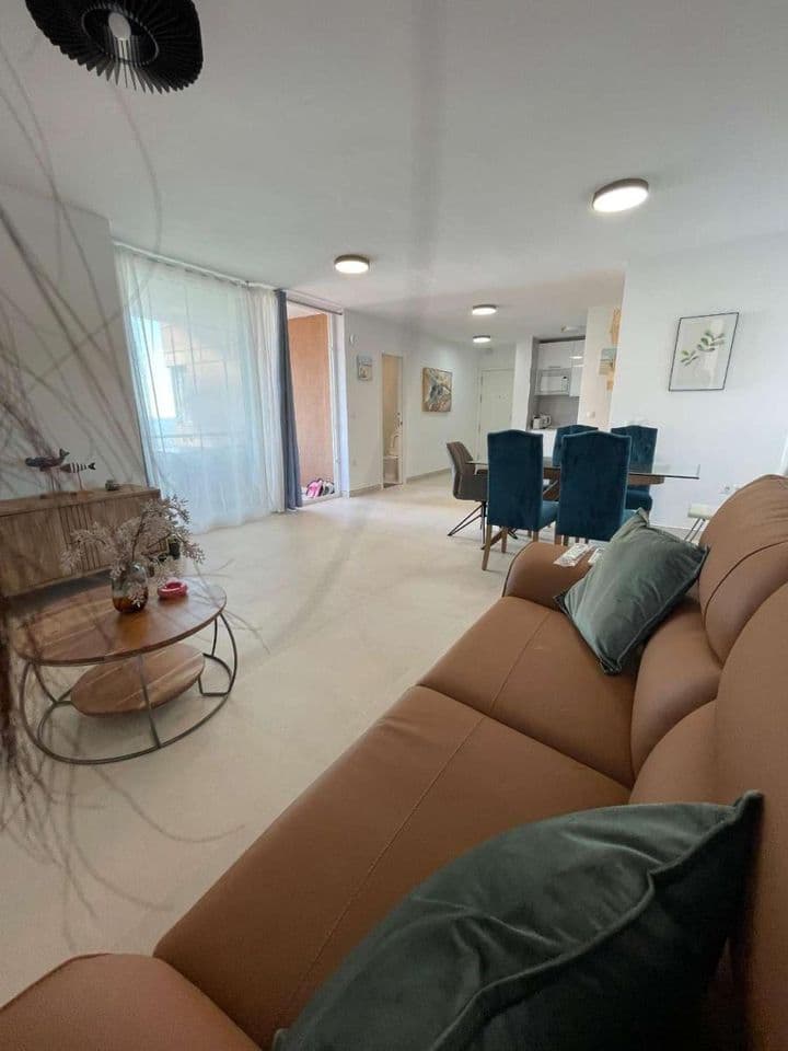 2 bedrooms apartment for rent in Zona Puerto Deportivo, Spain - Image 6