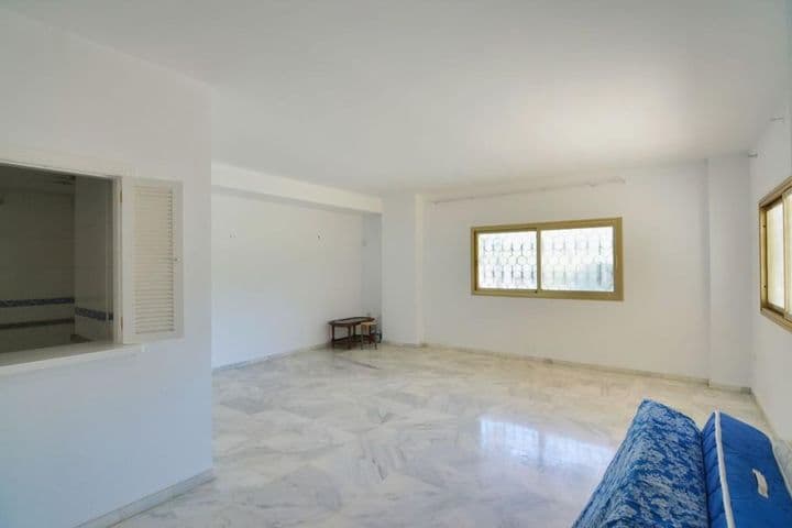 2 bedrooms apartment for sale in Fuengirola, Spain - Image 3