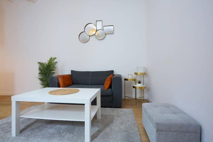 1 bedroom apartment for rent in Esquerra de lEixample, Spain - Image 3