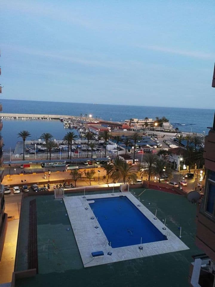 2 bedrooms apartment for rent in Zona Puerto Deportivo, Spain - Image 3