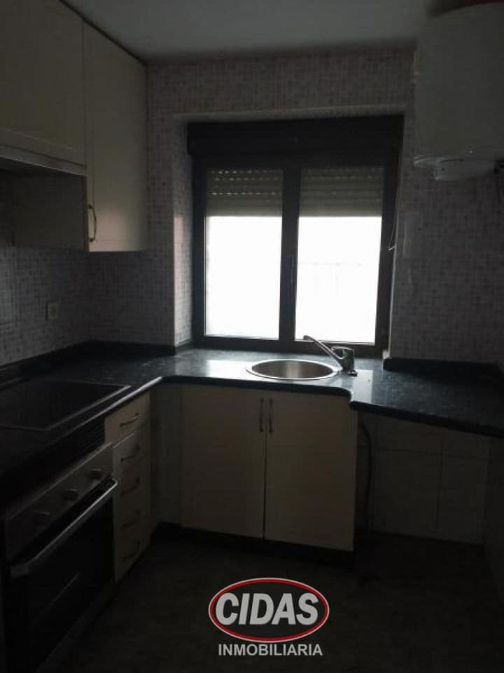 2 bedrooms apartment for sale in Oviedo, Spain - Image 3