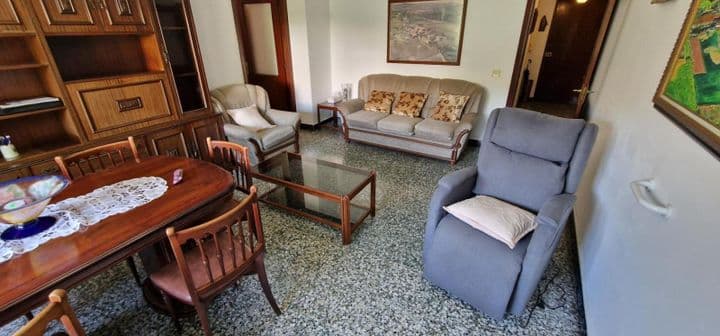 3 bedrooms apartment for rent in Santiago de Compostela, Spain - Image 8