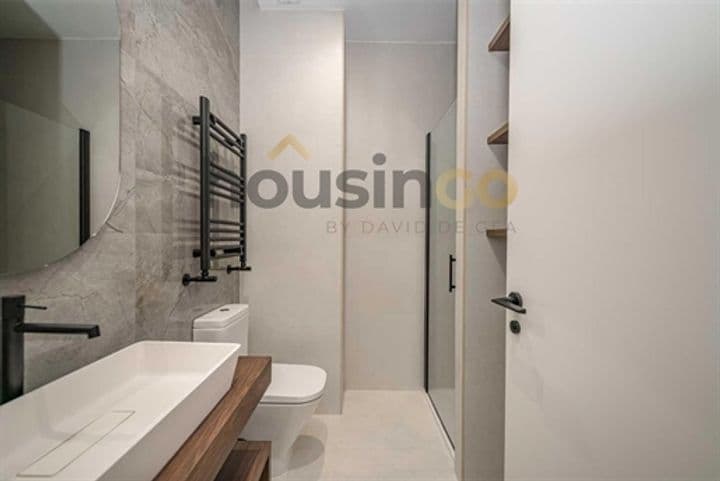 4 bedrooms apartment for sale in Madrid, Spain - Image 10