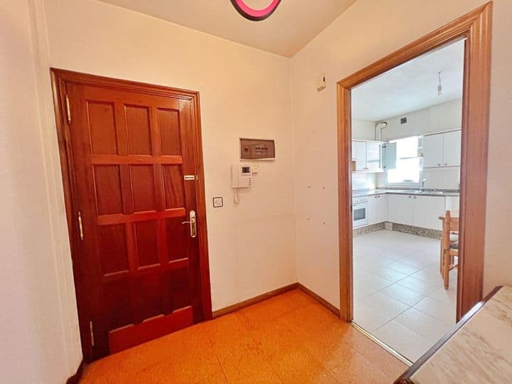 4 bedrooms apartment for sale in Lugo, Spain - Image 3