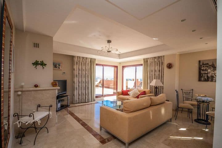 3 bedrooms apartment for sale in Marbella, Spain - Image 3