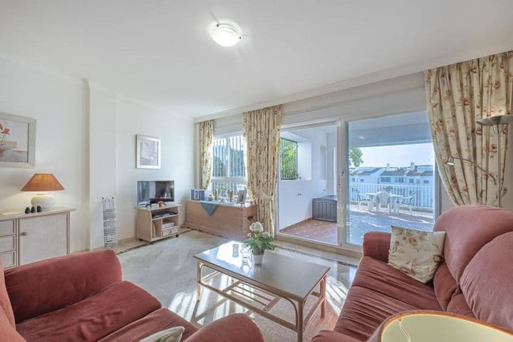 2 bedrooms apartment for sale in Manilva, Spain - Image 9