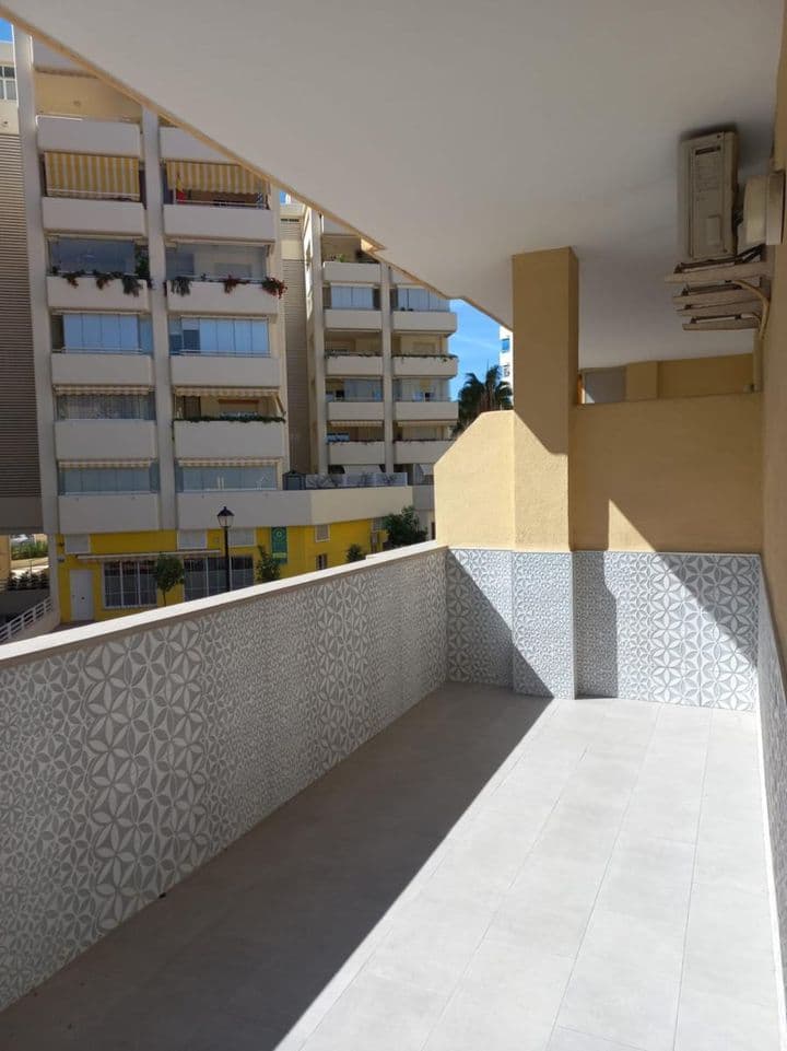 2 bedrooms apartment for sale in Fuengirola, Spain - Image 2