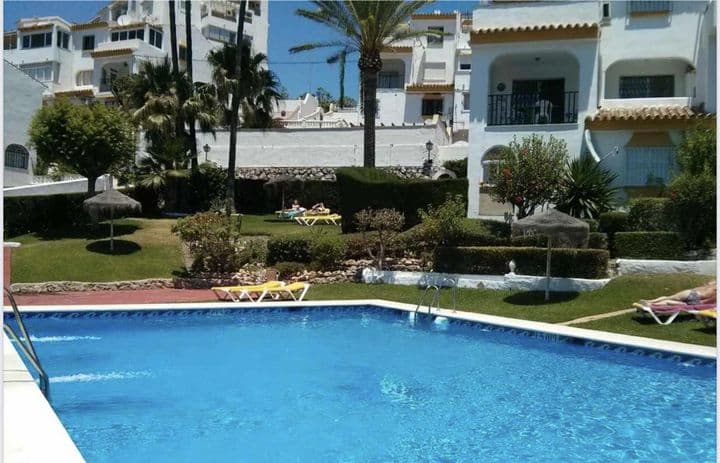 3 bedrooms apartment for rent in Parque de la Paloma, Spain - Image 2