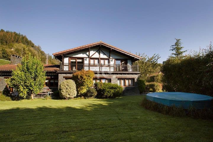 4 bedrooms house for sale in Biscay, Spain - Image 2