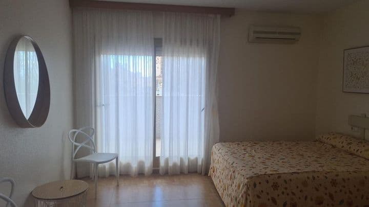 2 bedrooms apartment for sale in Fuengirola, Spain - Image 3