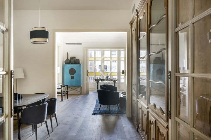 3 bedrooms apartment for sale in Barcelona, Spain - Image 8