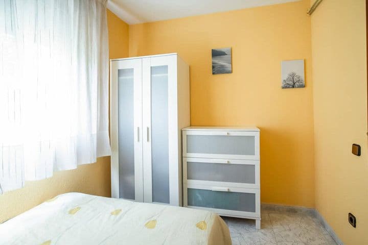 2 bedrooms apartment for rent in Sants-Montjuic, Spain - Image 9