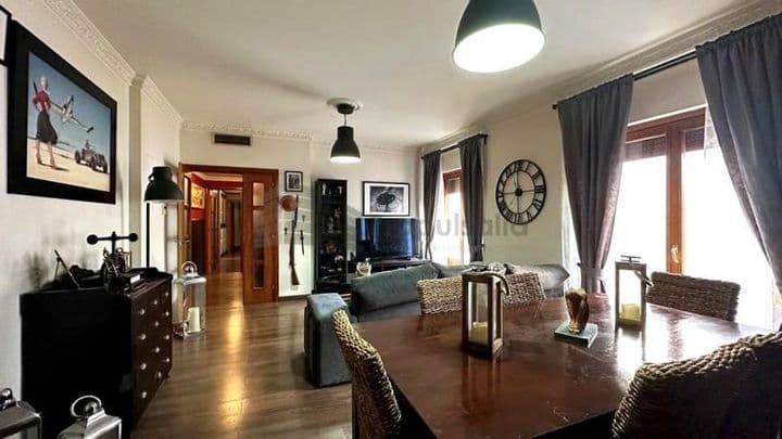 2 bedrooms apartment for sale in Zaragoza, Spain - Image 2