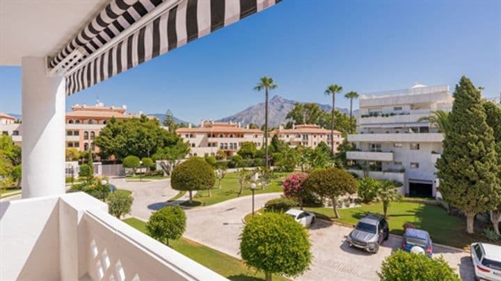 4 bedrooms apartment for sale in Marbella, Spain - Image 10