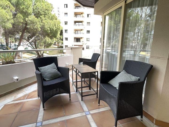 2 bedrooms apartment for rent in Aloha, Spain - Image 7