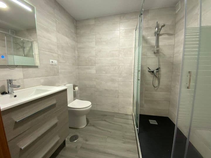 2 bedrooms apartment for rent in Los Boliches, Spain - Image 7