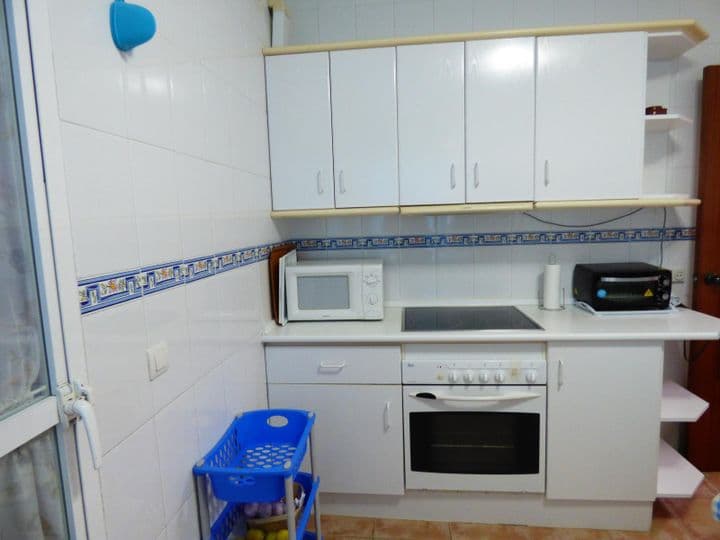 2 bedrooms apartment for rent in Poniente-Faro, Spain - Image 2