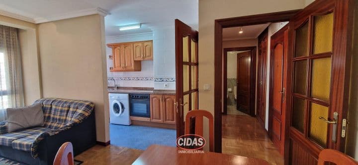 1 bedroom apartment for rent in Oviedo, Spain - Image 8